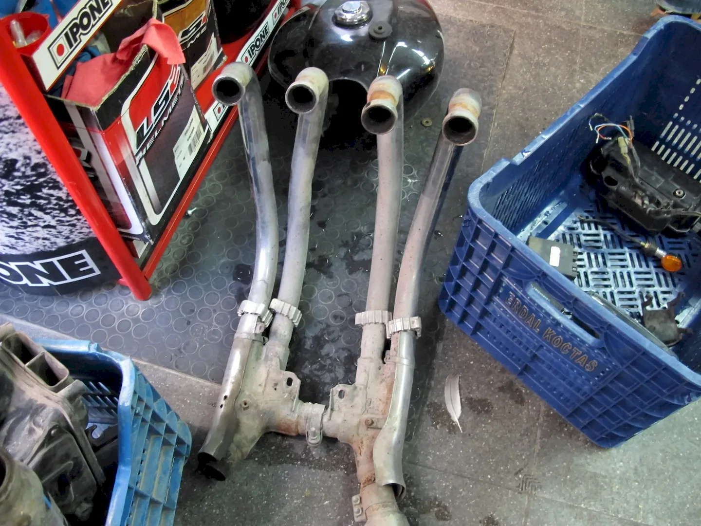 Café Racer motosiklet yapım-söküm, orijnal headers