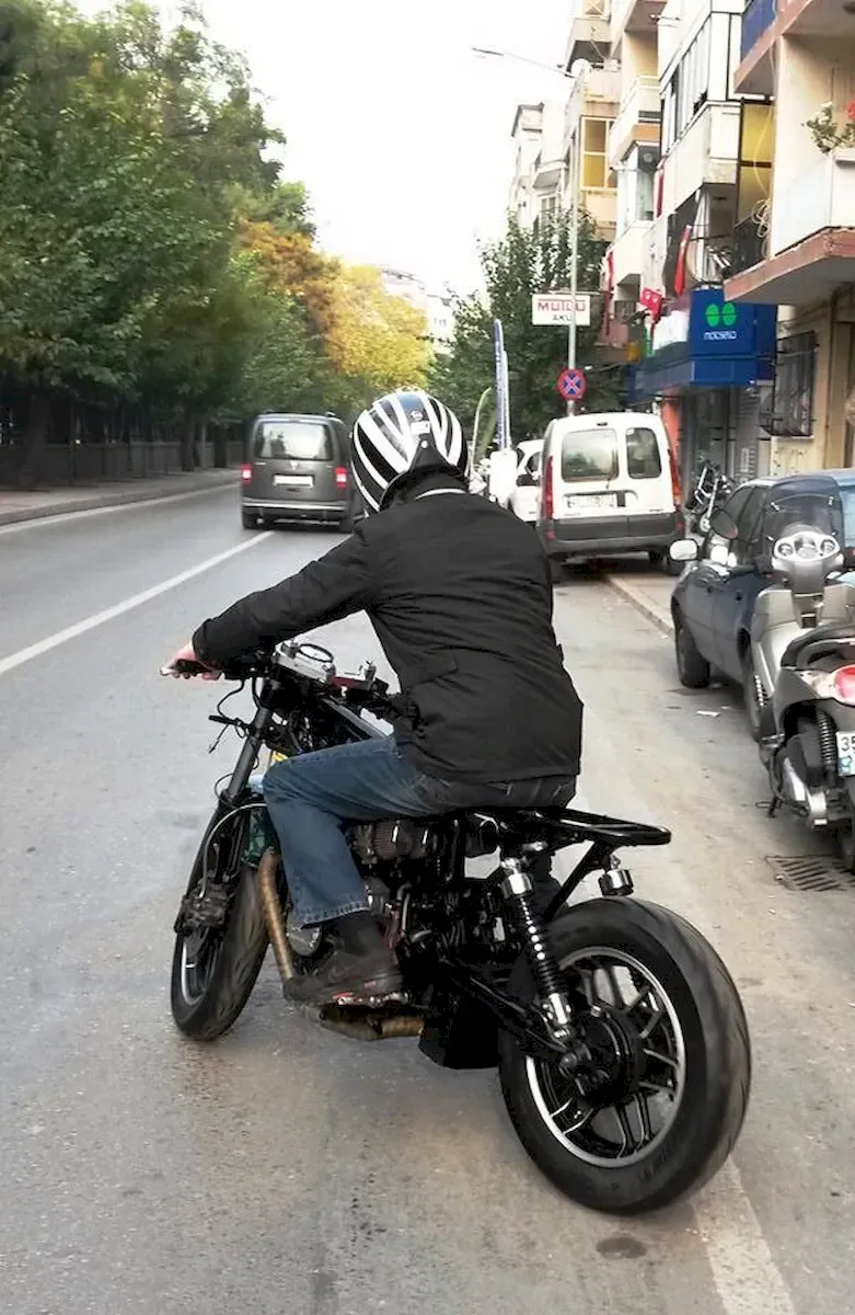 Café Racer 02 motosiklet-deneme sürüşü MotoStop çıkışı